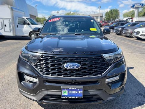 Used 2023 Ford Explorer ST-Line w/ Class IV Trailer Tow Package AWD/4WD image 12