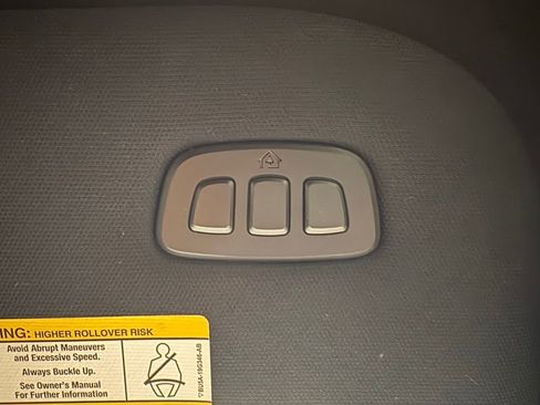 Used 2020 Ford Expedition XLT w/ Equipment Group 202A RWD image 37