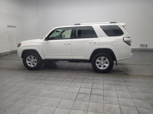 Used 2019 Toyota 4Runner SR5 AWD/4WD image 3