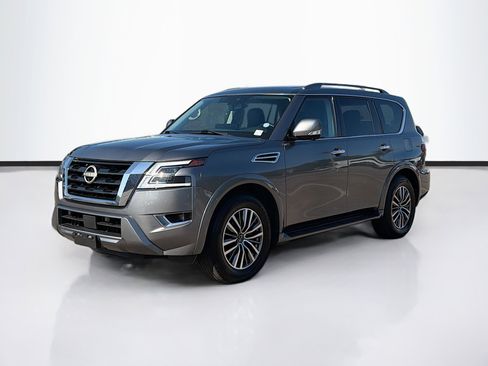 Used 2023 Nissan Armada SL w/ Captain's Chairs Package image 7