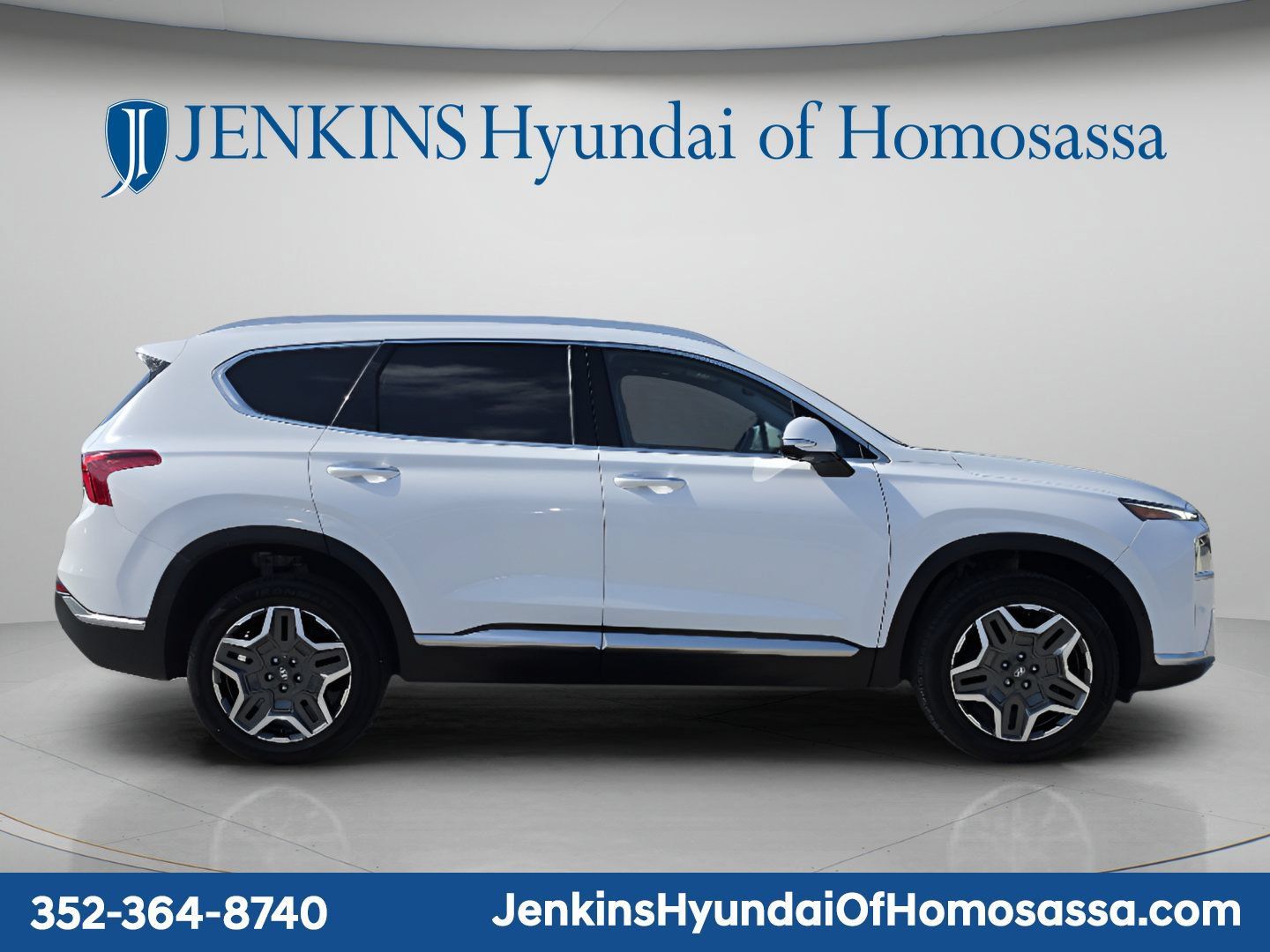 Used 2023 Hyundai Santa Fe Limited AWD/4WD image 2