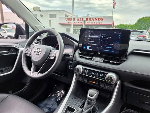Used 2023 Toyota RAV4 XLE Premium AWD/4WD image 13