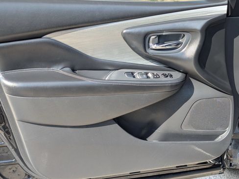 Used 2015 Nissan Murano SV AWD/4WD image 15