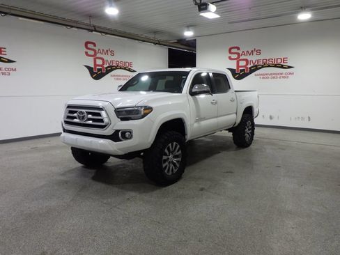 Used 2023 Toyota Tacoma Limited AWD/4WD image 1