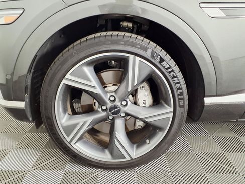 Certified 2025 Genesis GV80 3.5T Prestige AWD/4WD image 7