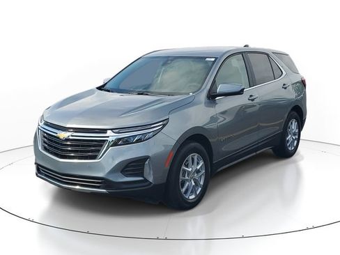 Certified 2024 Chevrolet Equinox LT w/ LPO, Floor Liner Package FWD image 2