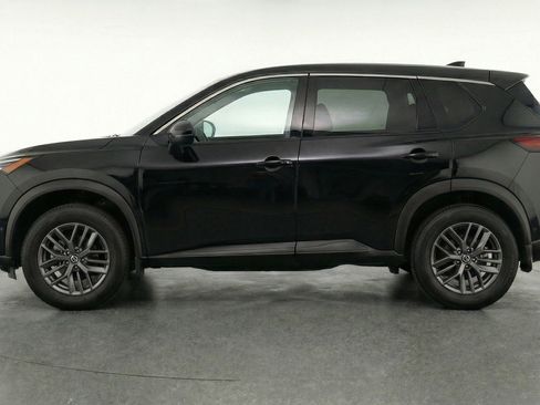 Used 2023 Nissan Rogue S AWD/4WD image 5