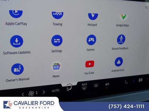Certified 2025 Ford Explorer ST-Line AWD/4WD image 27