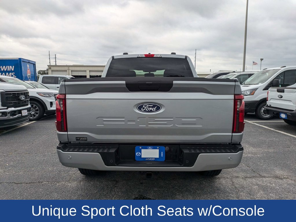 Used 2025 Ford F150 STX w/ Equipment Group 200A RWD image 5