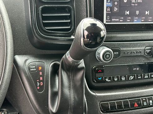 Used 2023 RAM ProMaster 2500 FWD image 24