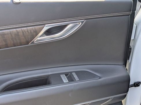 Used 2024 Genesis GV80 2.5T image 25