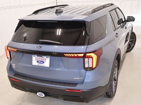 New 2026 Ford Explorer ST-Line w/ ST-Line Street Pack image 41