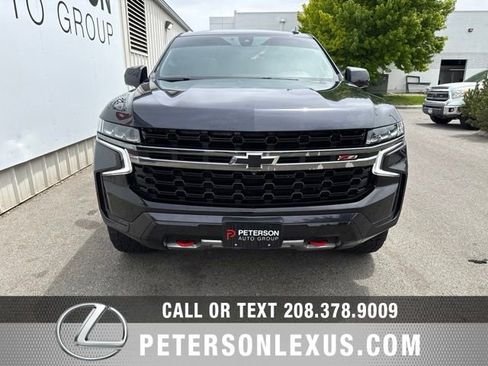 Used 2022 Chevrolet Suburban Z71 w/ Z71 Off-Road Package AWD/4WD image 9