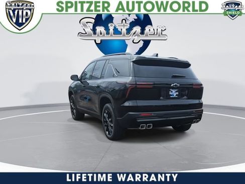 New 2026 Chevrolet Traverse LT w/ Midnight/Sport Edition FWD image 6