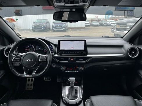 Certified 2024 Kia Forte GT-Line w/ GT-Line Premium Package image 37