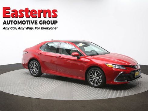 Used 2023 Toyota Camry XLE w/ Navigation Package FWD image 51