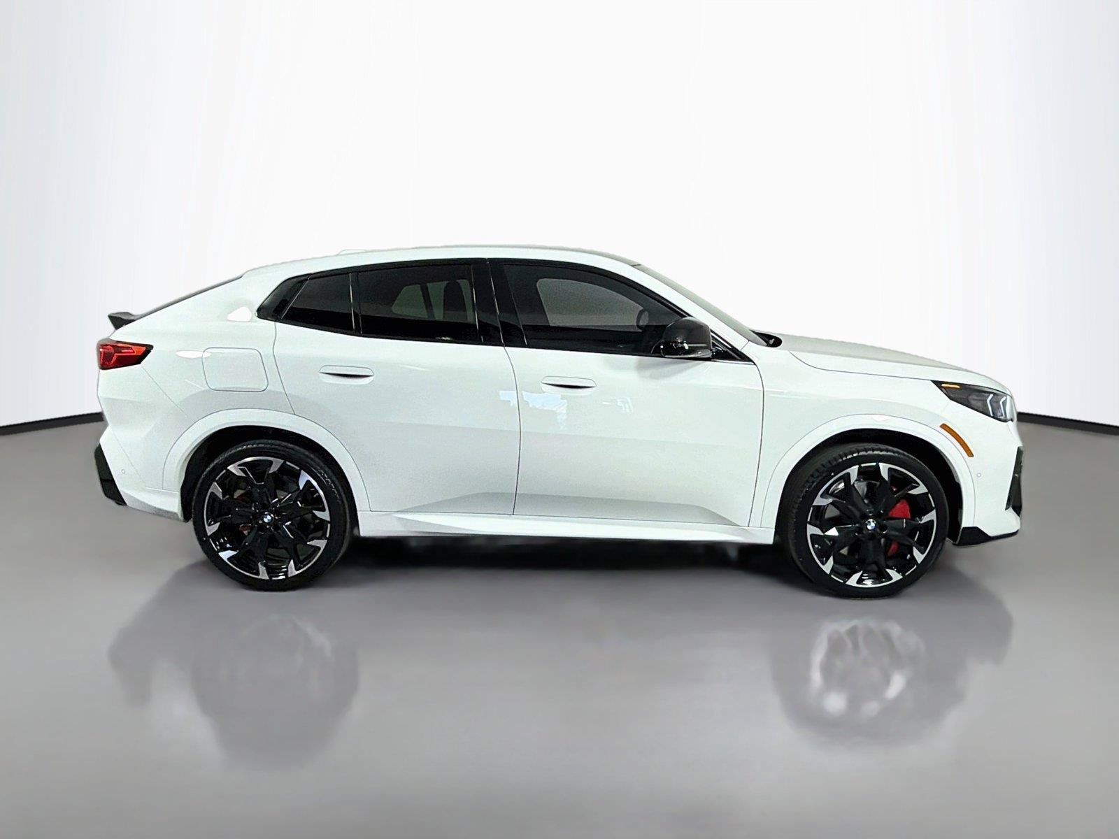 New 2027 BMW X2 M35i AWD/4WD image 4