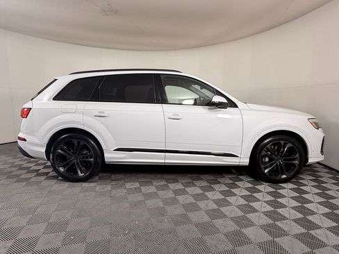New 2026 Audi Q7 3.0T Premium Plus AWD/4WD image 8