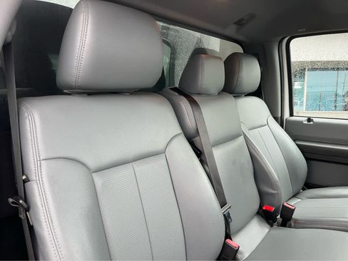 Used 2015 Ford F550 4x4 Regular Cab Super Duty image 44