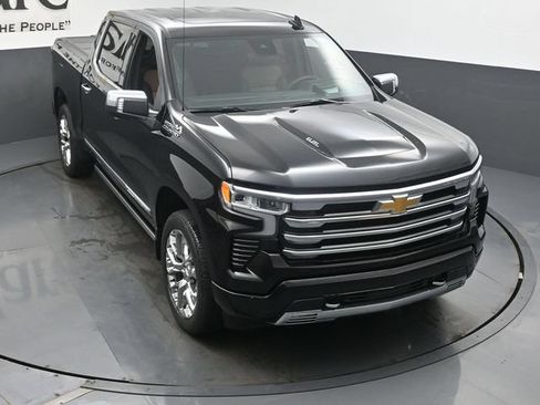 New 2026 Chevrolet Silverado 1500 High Country AWD/4WD image 25