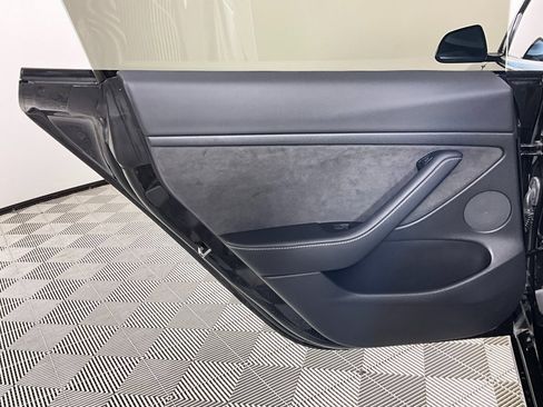 Used 2022 Tesla Model 3 image 26
