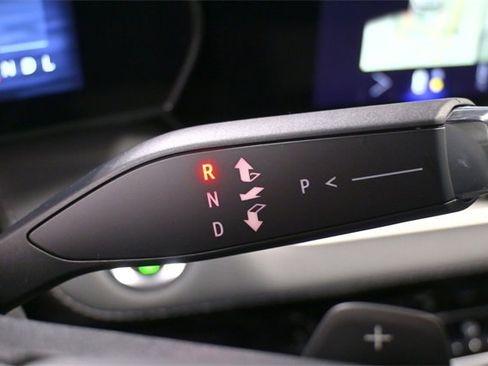 New 2026 Chevrolet Equinox LT w/ Convenience Package II image 22