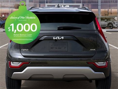 New 2025 Kia Niro SX Touring image 13