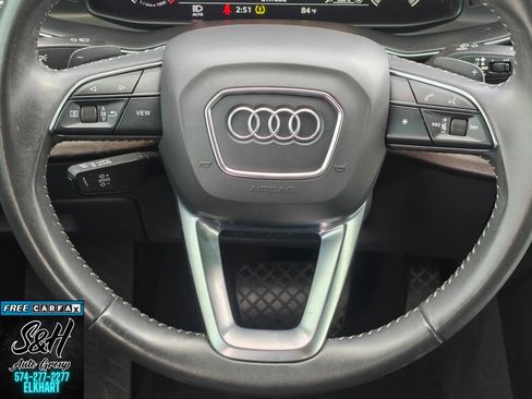 Used 2019 Audi Q8 Premium Plus AWD/4WD image 5