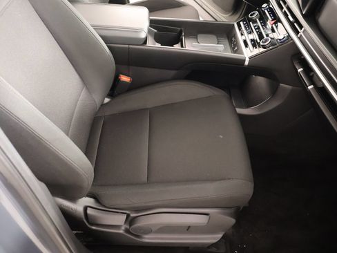 Used 2025 Hyundai Santa Fe SE FWD image 12
