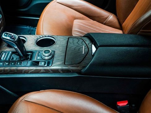 Used 2022 Maserati Ghibli Modena image 20