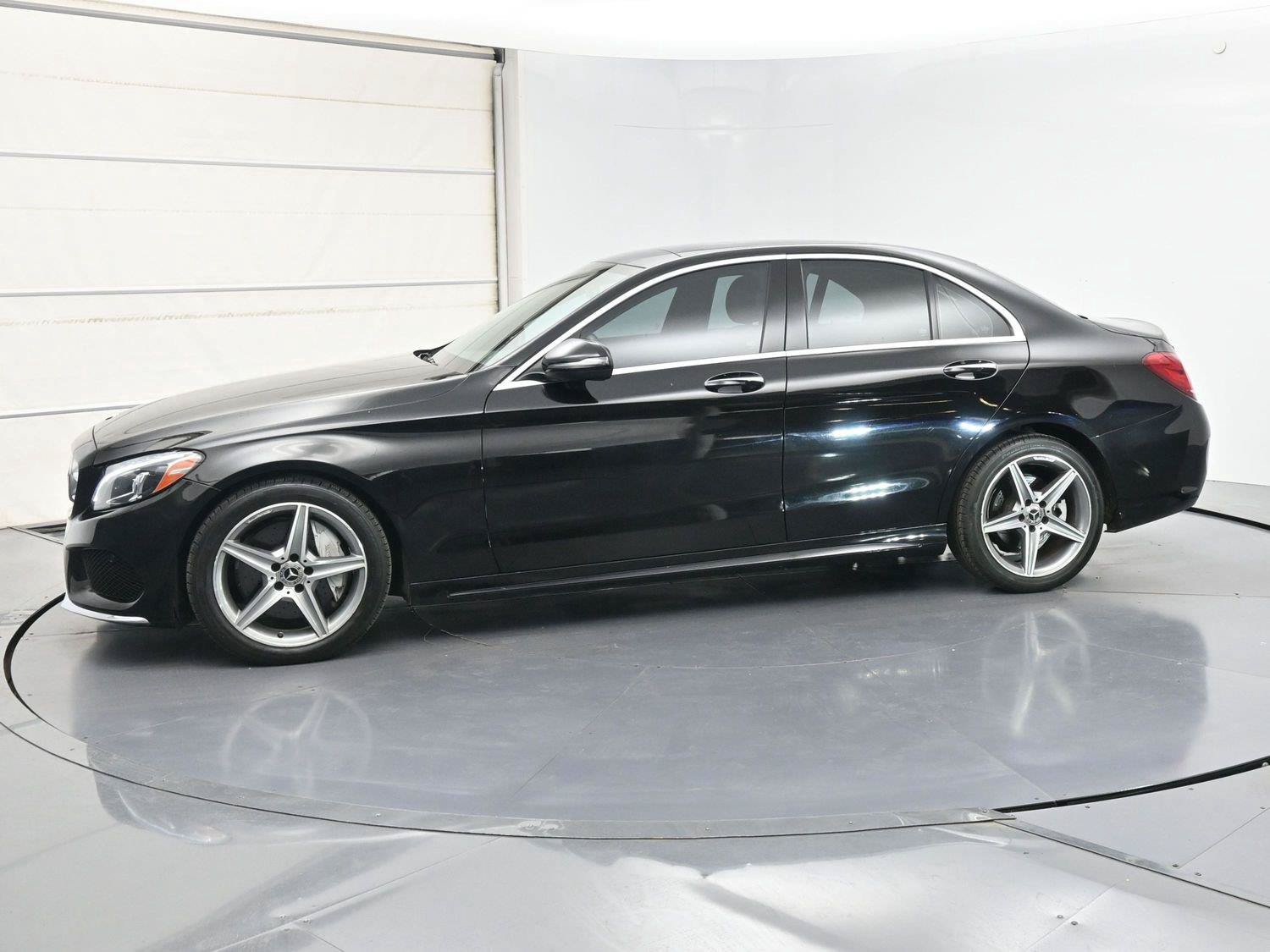 Used 2018 Mercedes-Benz C 300 4MATIC Sedan image 22