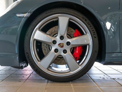 Certified 2018 Porsche 911 Turbo AWD/4WD image 11
