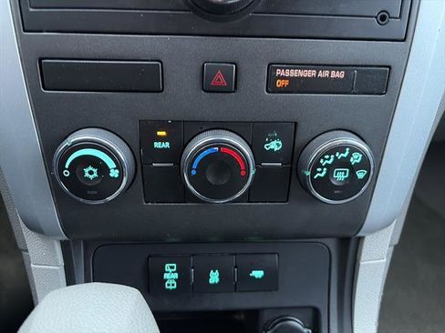 Used 2012 Chevrolet Traverse LS image 20