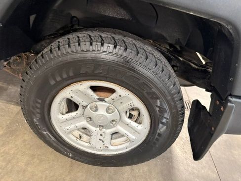 Used 2018 Jeep Wrangler Unlimited Sport AWD/4WD image 25