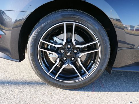 Used 2022 Ford Mustang GT image 11