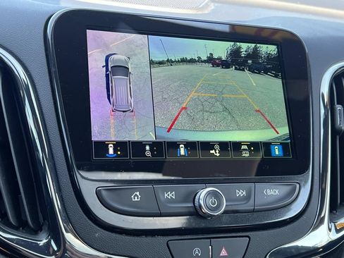 Used 2023 Chevrolet Equinox Premier AWD/4WD image 20