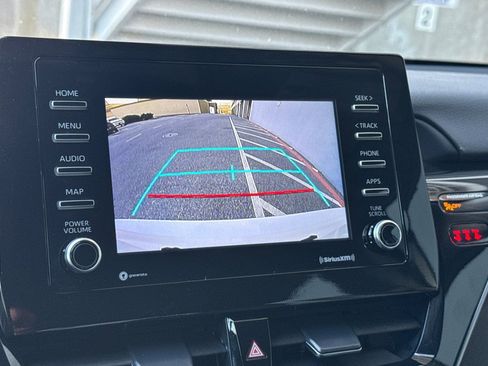 Used 2023 Toyota Camry SE FWD image 18