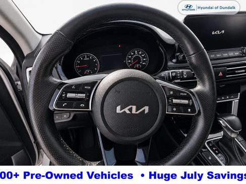 Used 2022 Kia Seltos SX w/ Sunroof Package AWD/4WD image 12