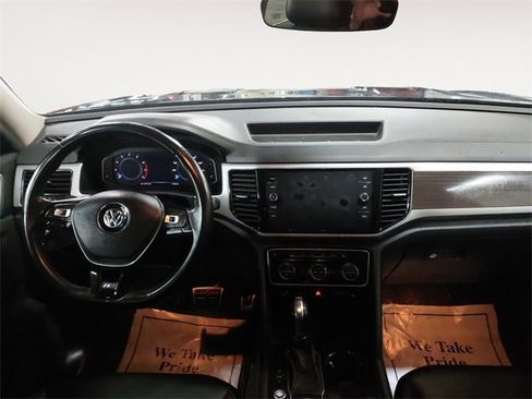Used 2019 Volkswagen Atlas SEL R-Line image 10