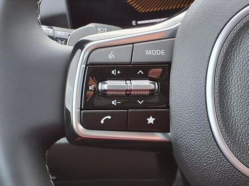 New 2025 Kia Sorento EX w/ EX Panoramic Sunroof Package image 14