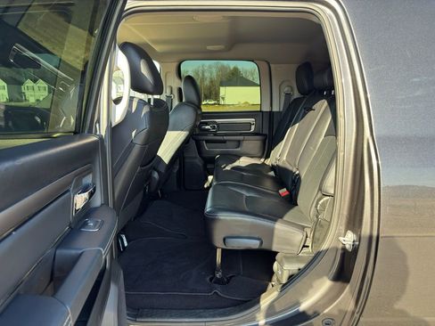 Used 2018 RAM 3500 Laramie w/ Sport Appearance Group image 17