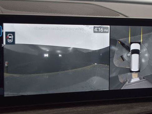 Used 2025 Hyundai Santa Fe Calligraphy image 13