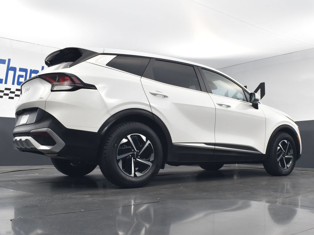 Used 2023 Kia Sportage LX FWD image 21