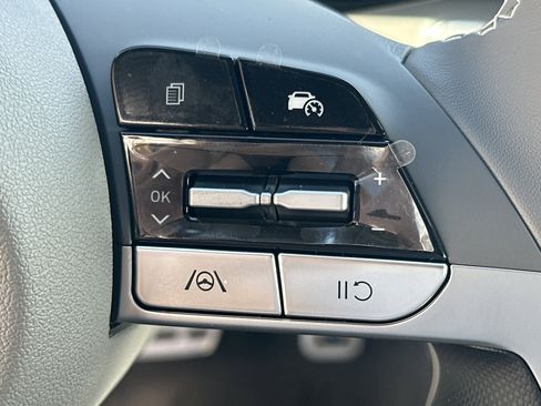 New 2026 Hyundai Elantra Sport FWD image 24