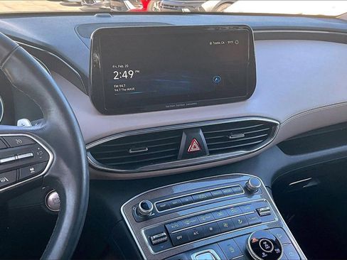 Certified 2023 Hyundai Santa Fe SEL w/ Premium Package image 8