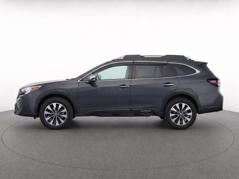 Used 2024 Subaru Outback Touring AWD/4WD image 6