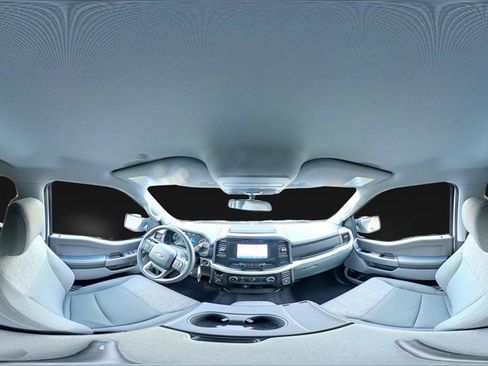 Used 2023 Ford F150 XLT image 32