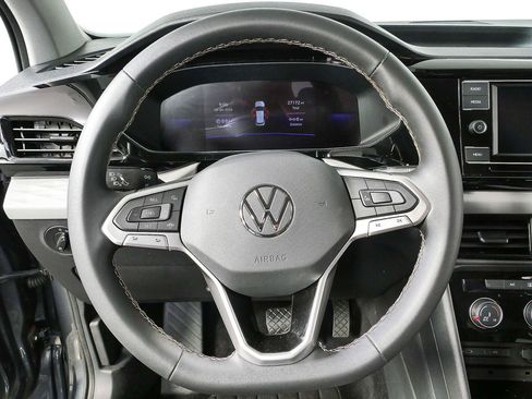 Used 2023 Volkswagen Taos S FWD image 9