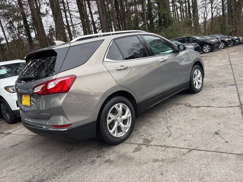 Used 2019 Chevrolet Equinox Premier image 4