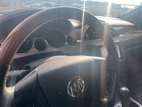 Used 2012 Buick Enclave Leather image 12